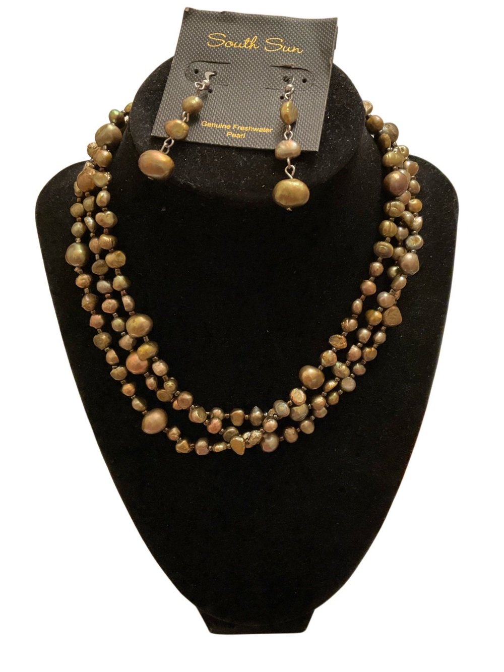 Olive Genuine Freshwater Pearl Necklace & Earrings (pierced)